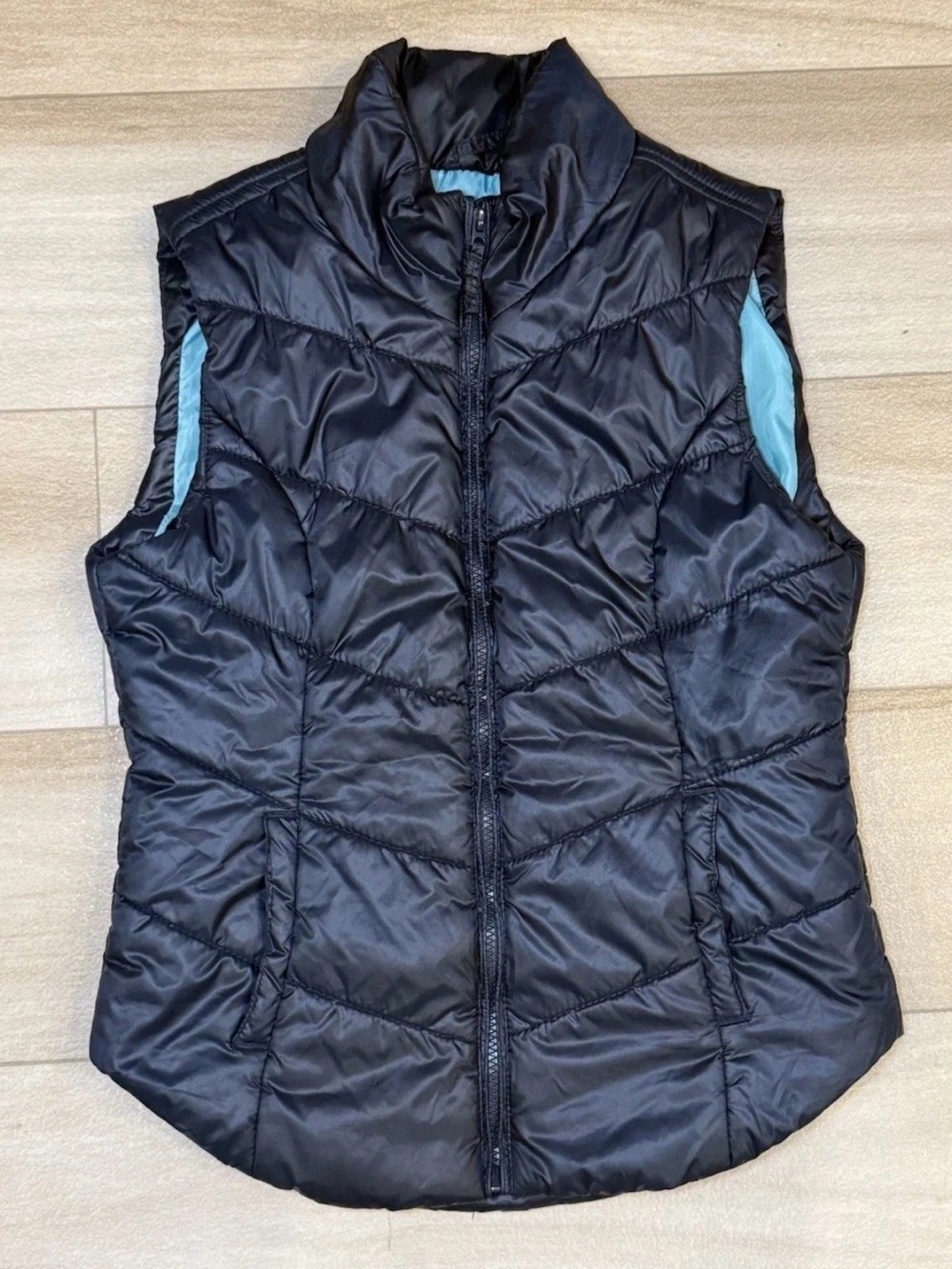 Aeropostale Womens Puffer Vest Size M Navy Blue Full Zip Front Pockets